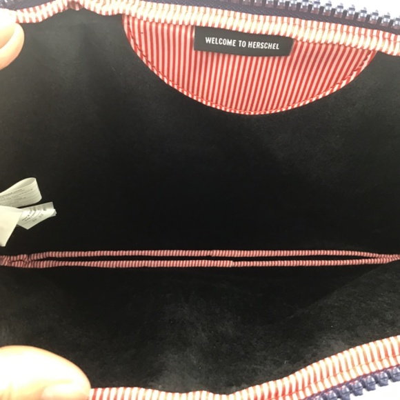 NWOT Herschel Laptop / Tablet Padded Sleeve - Picture 8 of 8